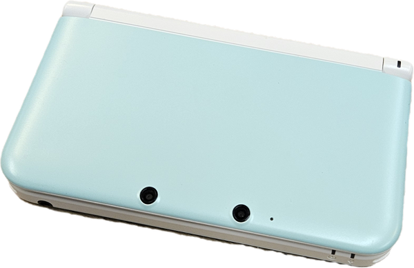 Nintendo 3DS XL Mint & White (tehdashuollettu)